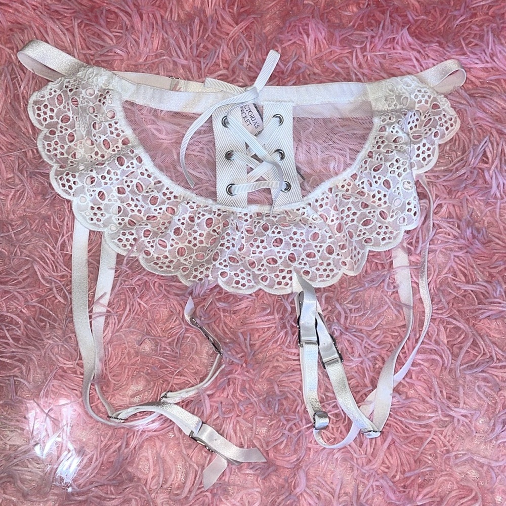 COPY NWT VICTORIAS SECRET GARTER BELT lace sheer sexy pretty lingerie valentines